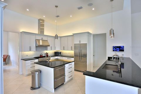 Tiny photo for 601 SE 80th Street, Ocala, FL 34480 (MLS # OM701381)