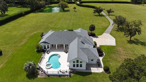 Tiny photo for 601 SE 80th Street, Ocala, FL 34480 (MLS # OM701381)