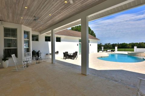 Tiny photo for 601 SE 80th Street, Ocala, FL 34480 (MLS # OM701381)