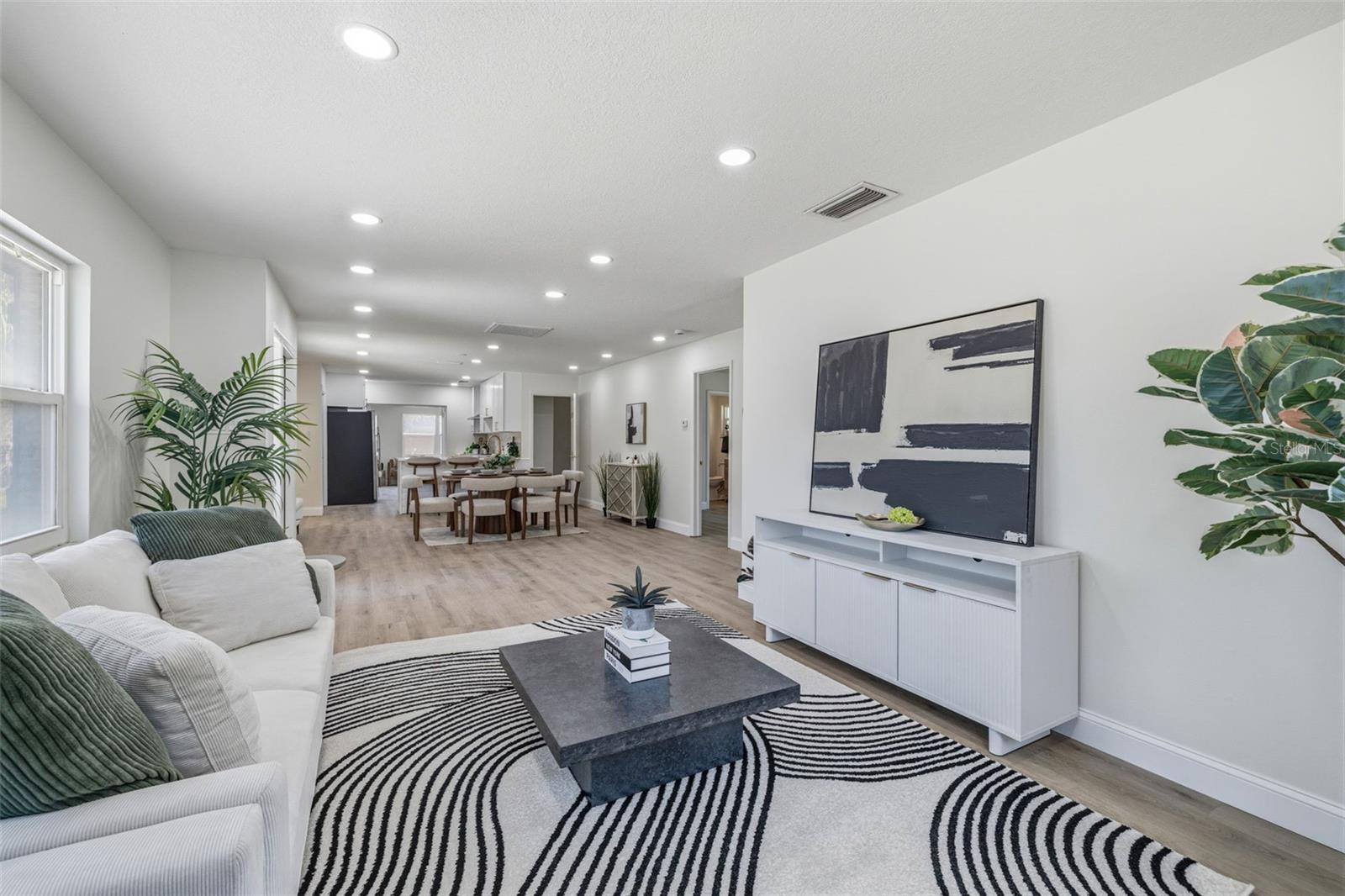 DEL RIO ESTATES UNIT 6 - Residential