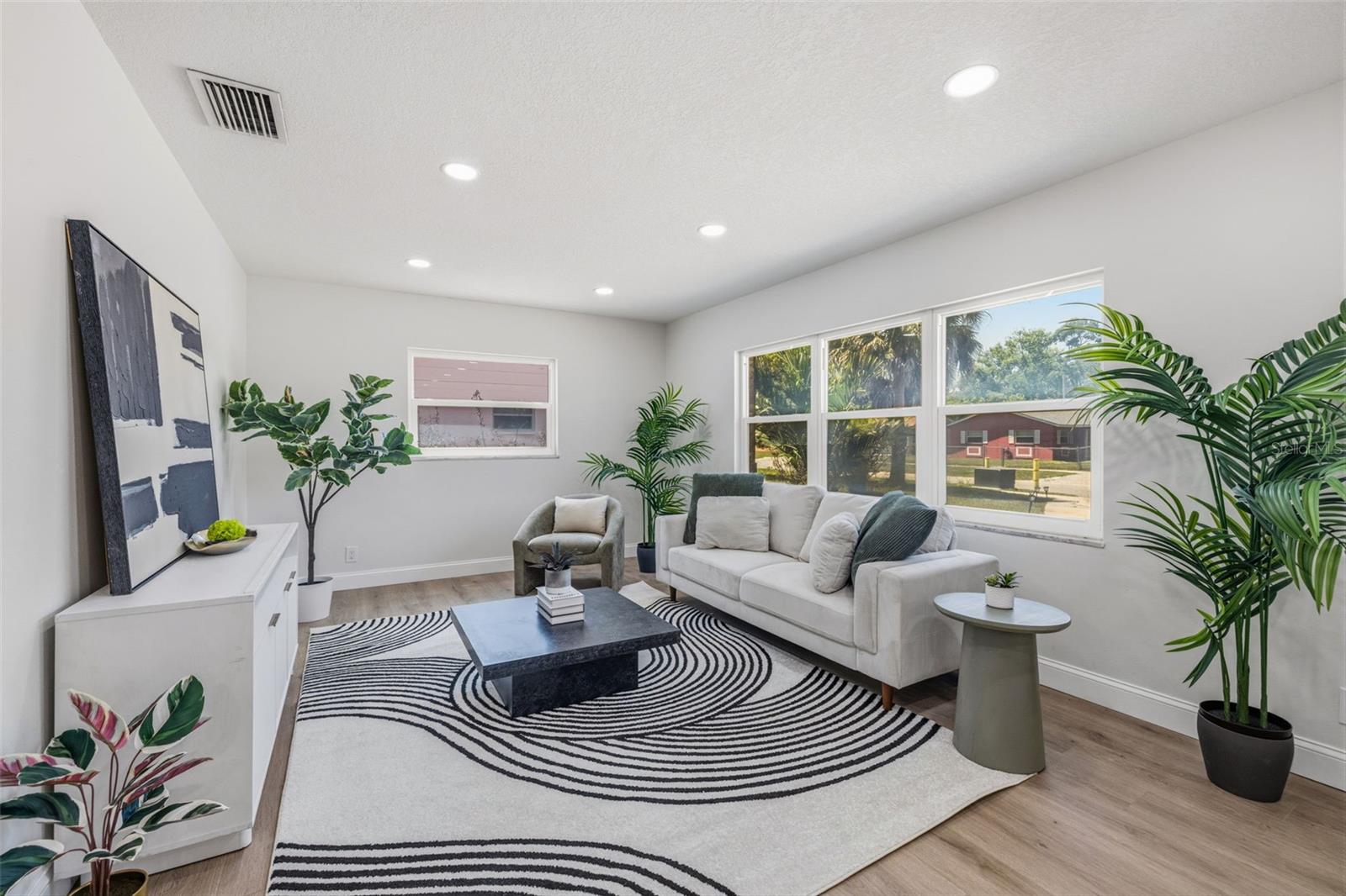 DEL RIO ESTATES UNIT 6 - Residential