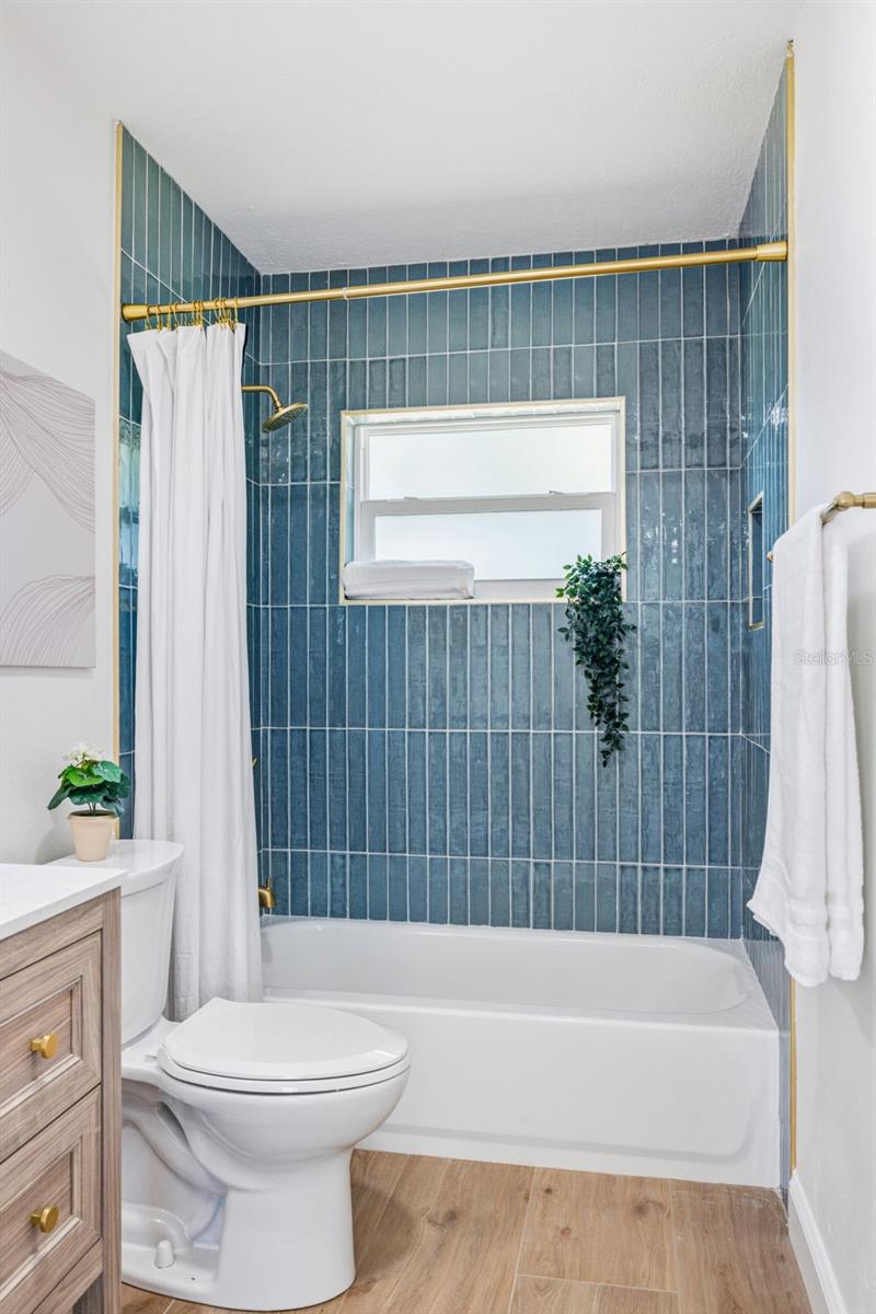 DEL RIO ESTATES UNIT 6 - Residential