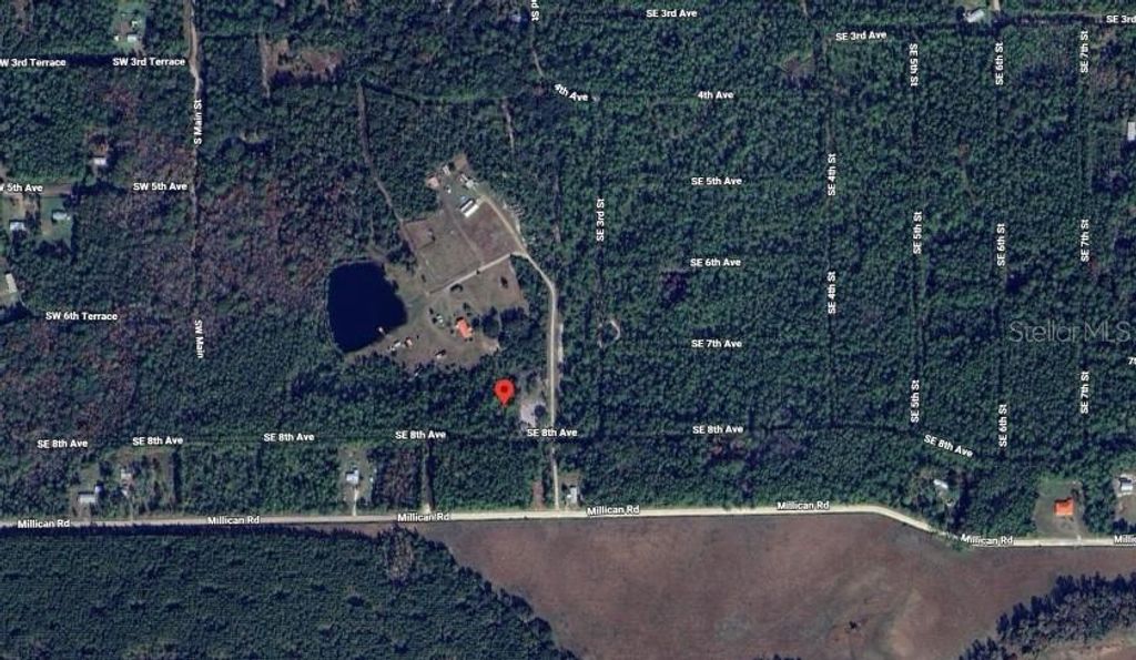 Photo of 108 SE 8th Avenue, Palatka, FL 32177 (MLS # TB8484903)