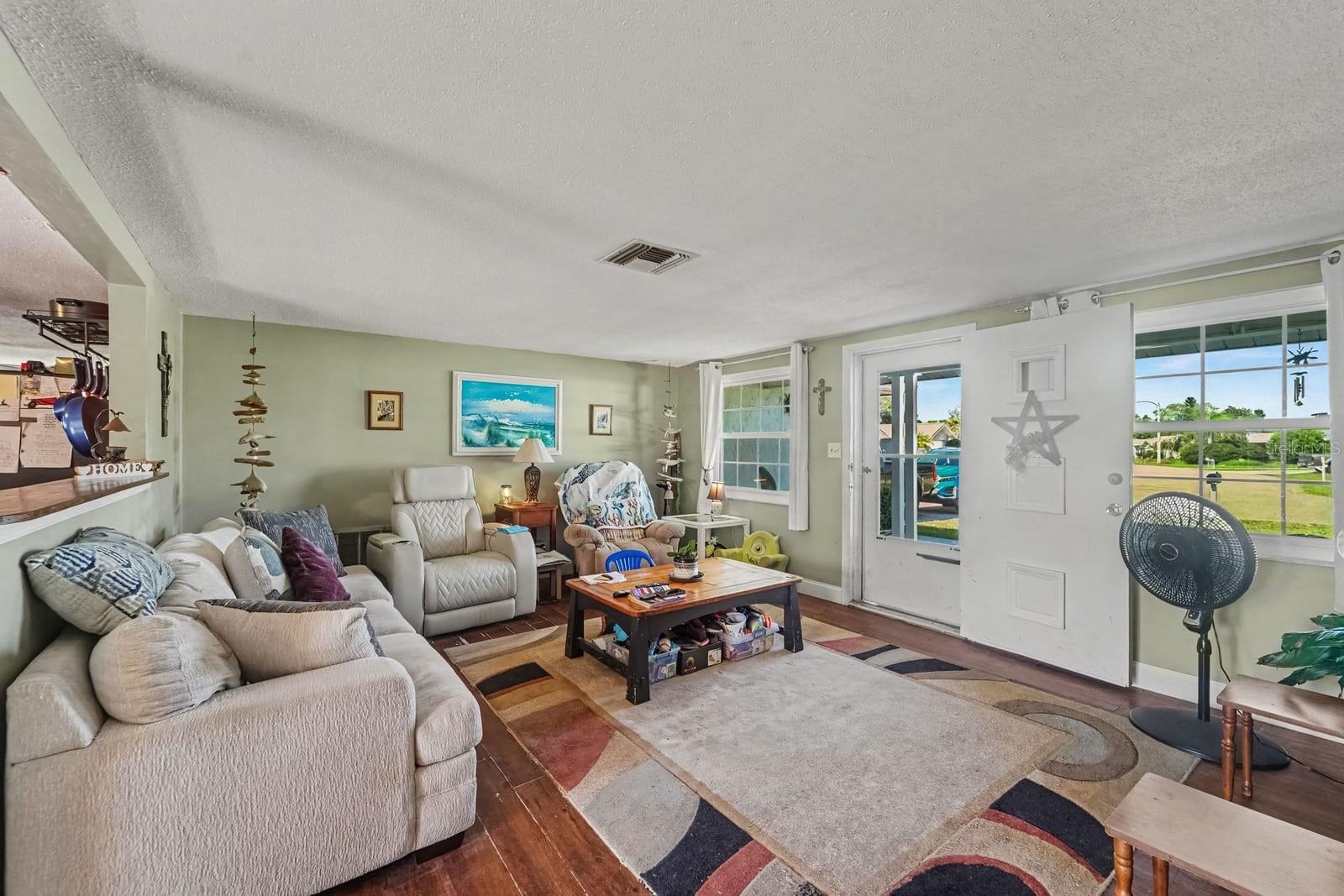 10214 HOLLY DRIVE