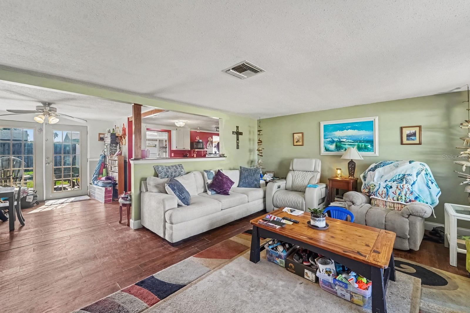 10214 HOLLY DRIVE