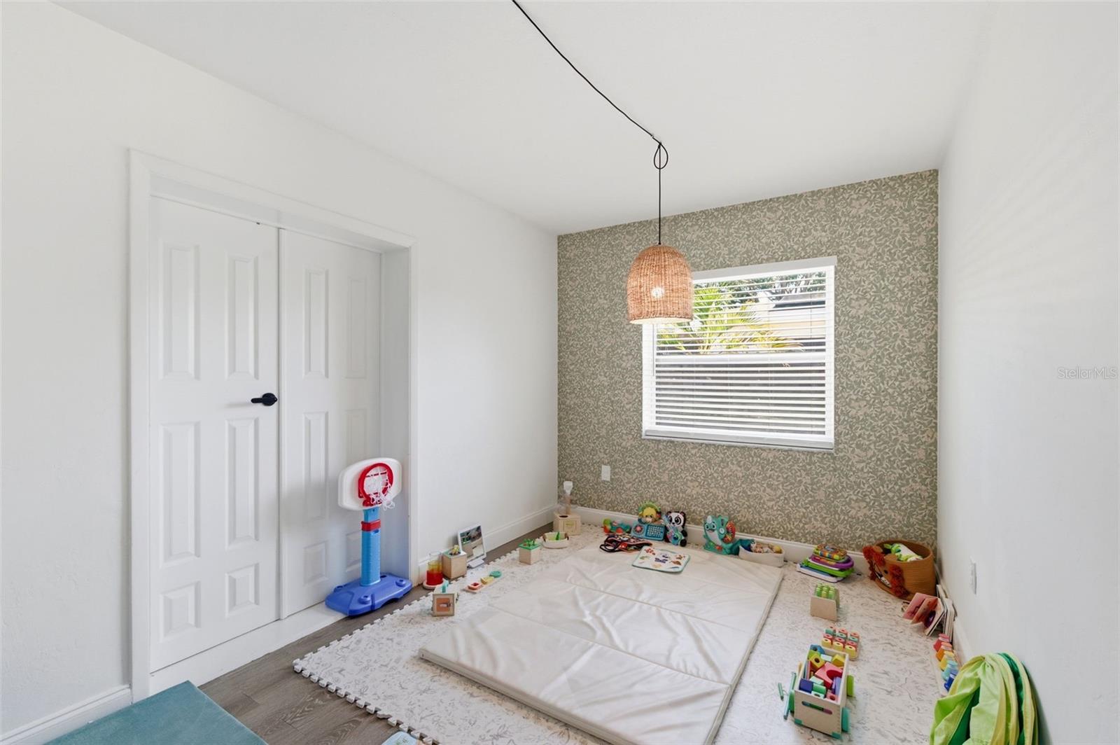 JUNGLE COUNTRY CLUB 4TH ADD - Residential