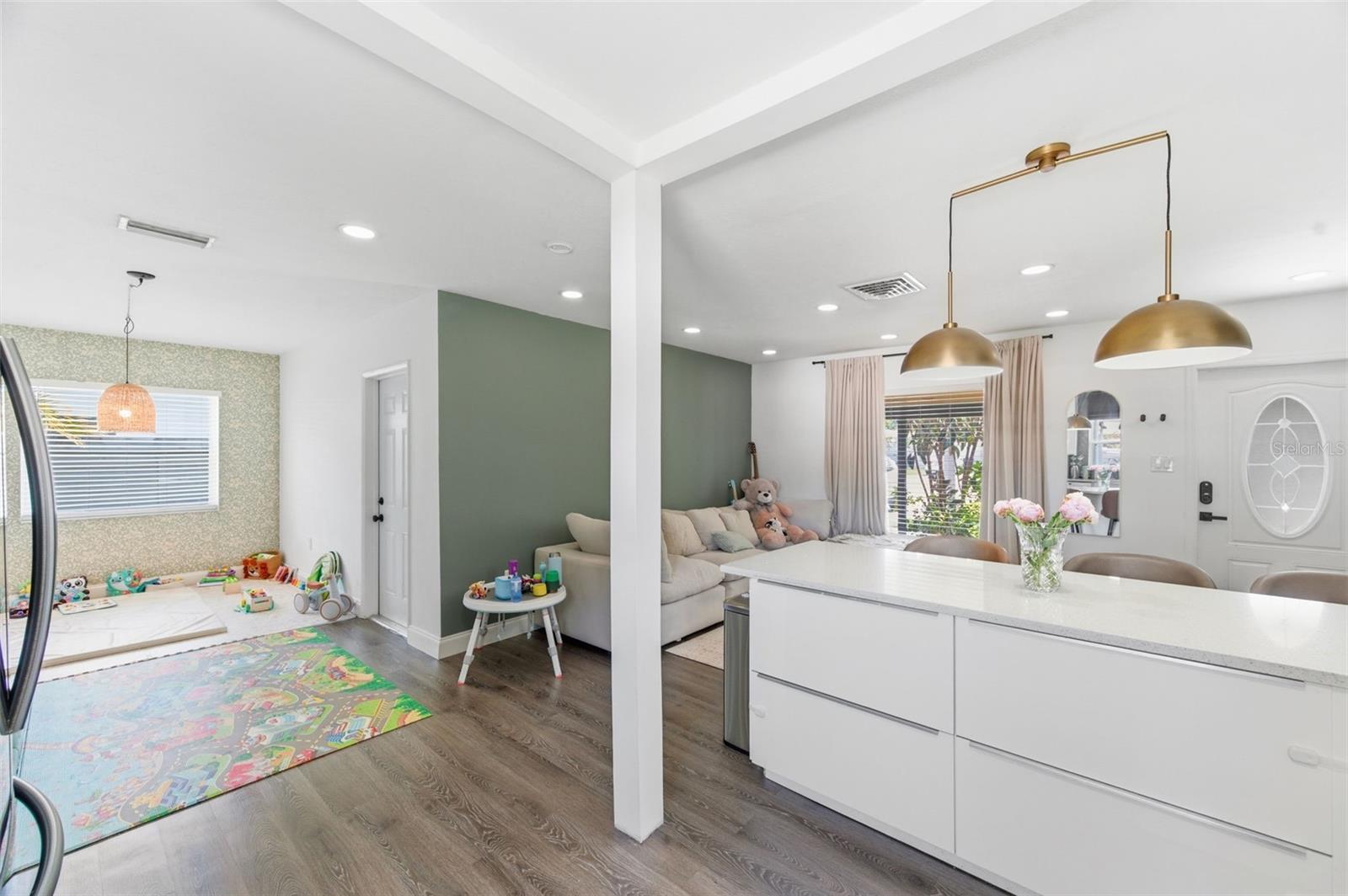 JUNGLE COUNTRY CLUB 4TH ADD - Residential