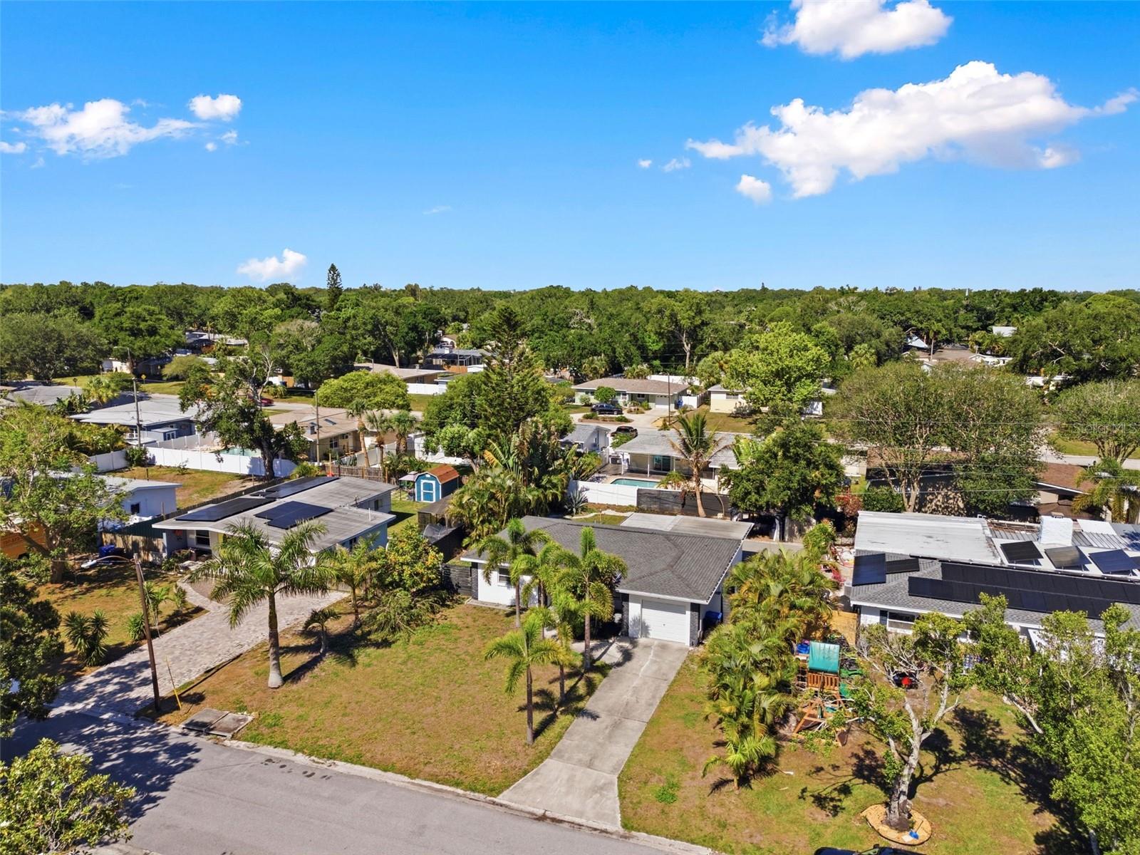 JUNGLE COUNTRY CLUB 4TH ADD - Residential