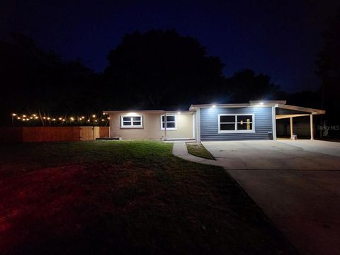 A home in BROOKSVILLE