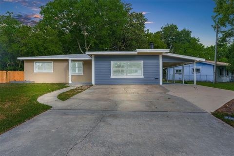 A home in BROOKSVILLE