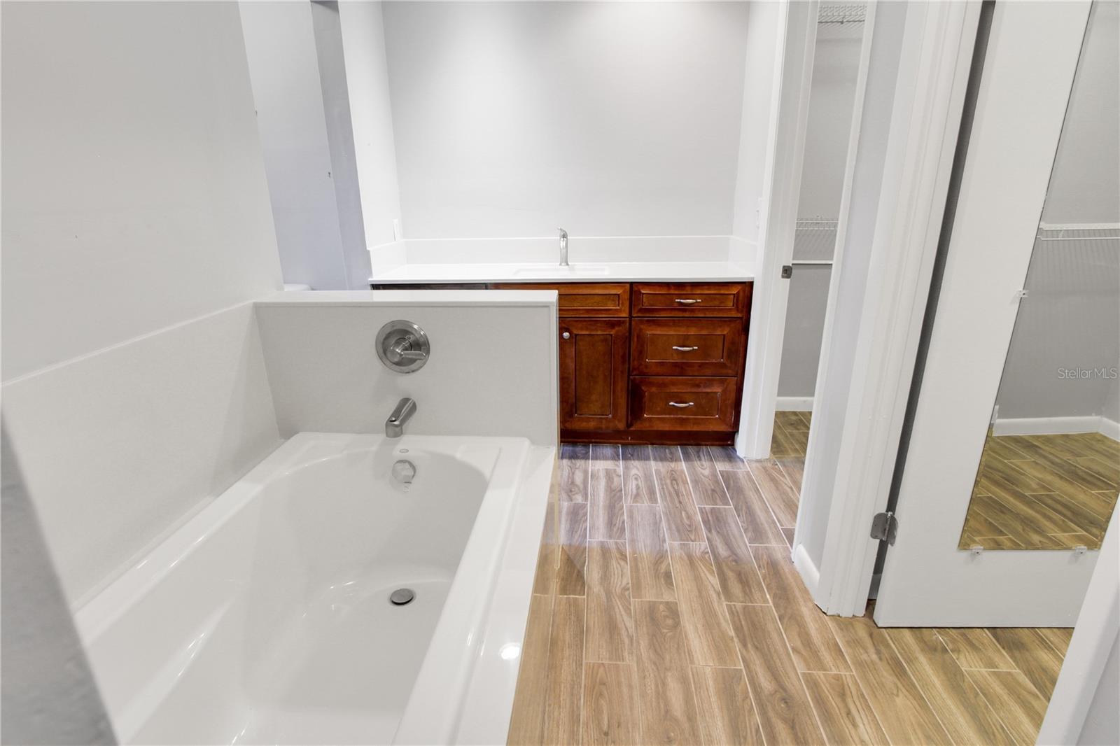 UNITY VILLAGE ESTATES - Residential