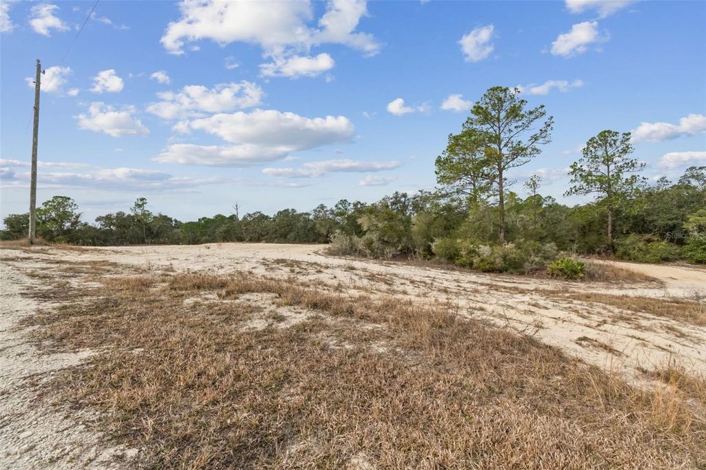 Photo of Hardstone Drive, Webster, FL 33597 (MLS # TB8463602)