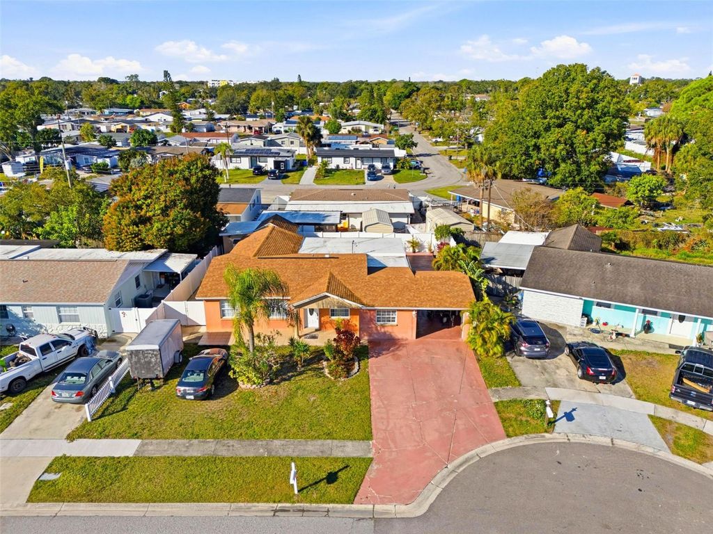 Photo of 4914 Holiday Drive, Tampa, FL 33615 (MLS # TB8464123)