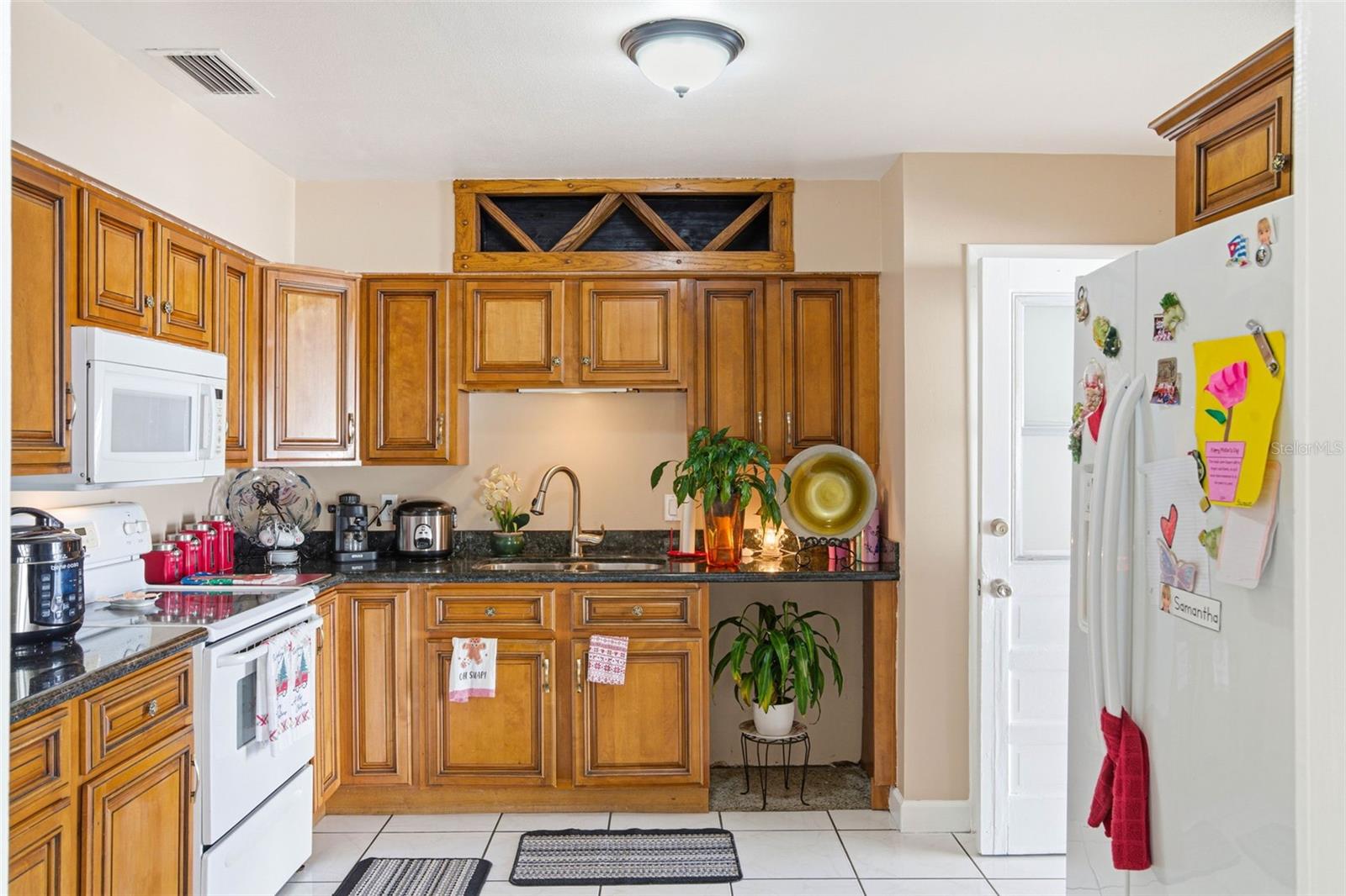 HOLIDAY VILLAGE SEC 3 - Residential