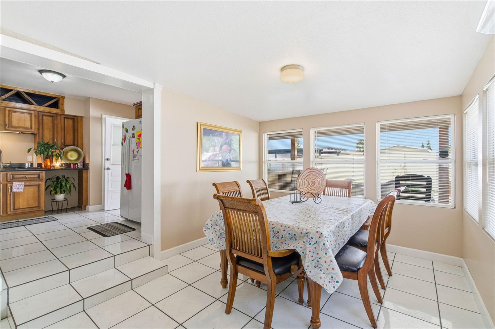 HOLIDAY VILLAGE SEC 3 - Residential