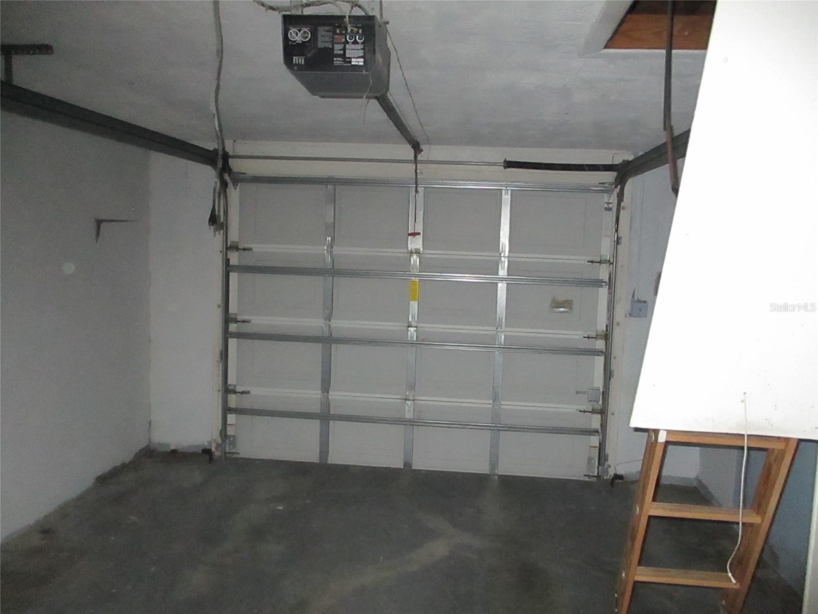 HILLANDALE - Residential