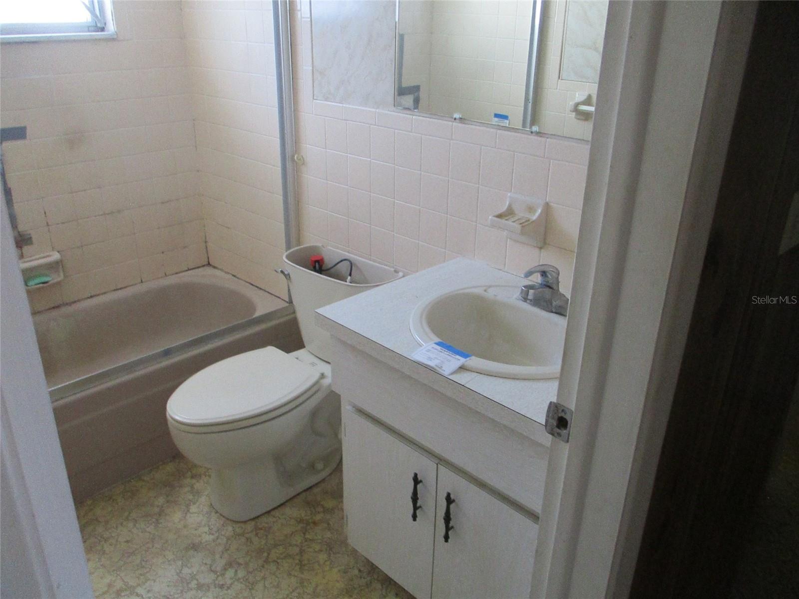 HILLANDALE - Residential