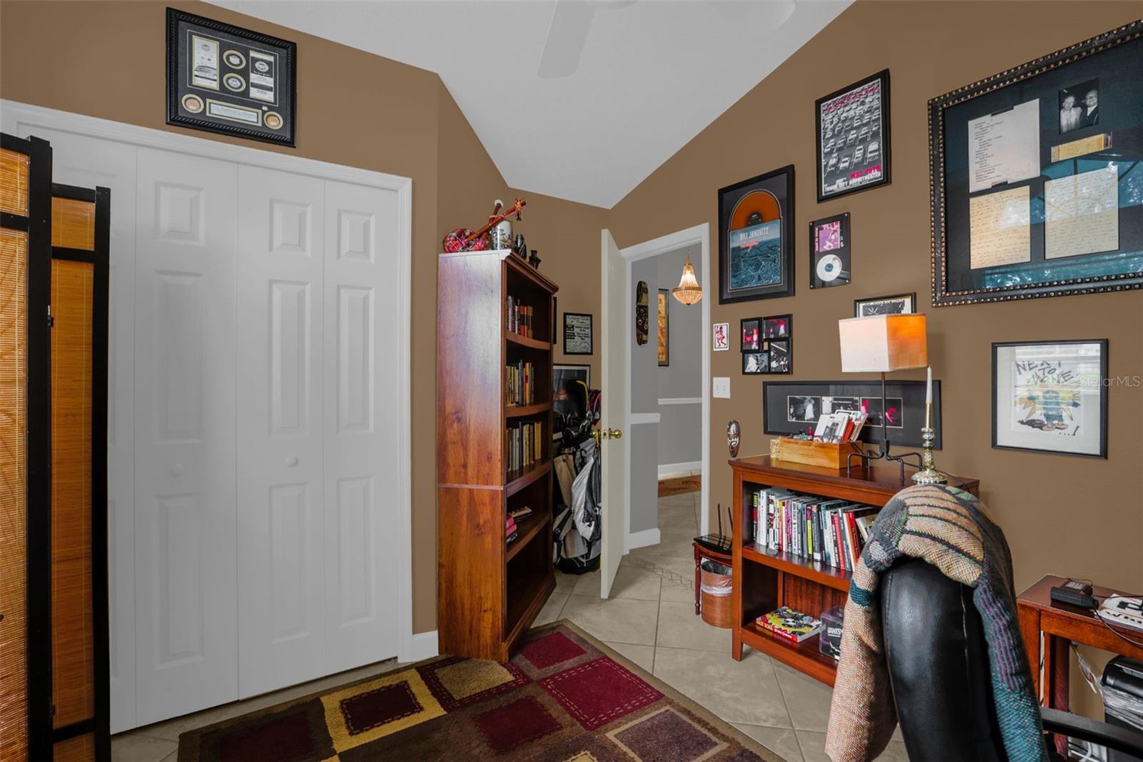 HERITAGE PLACE - Residential