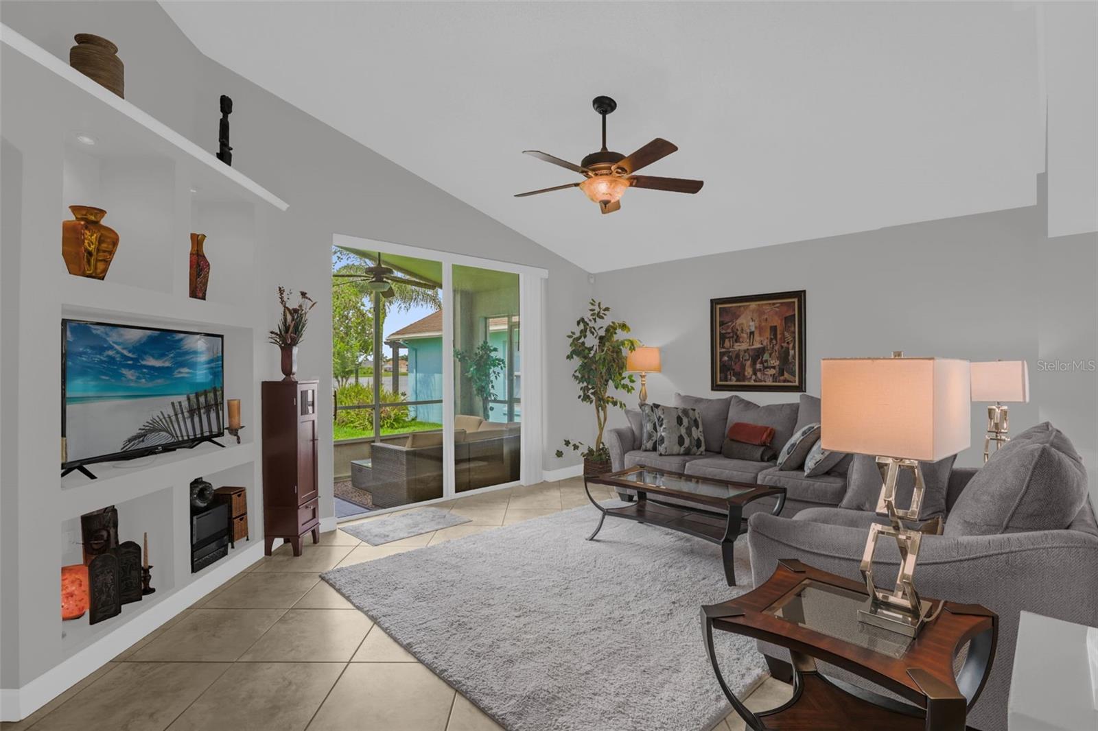 HERITAGE PLACE - Residential