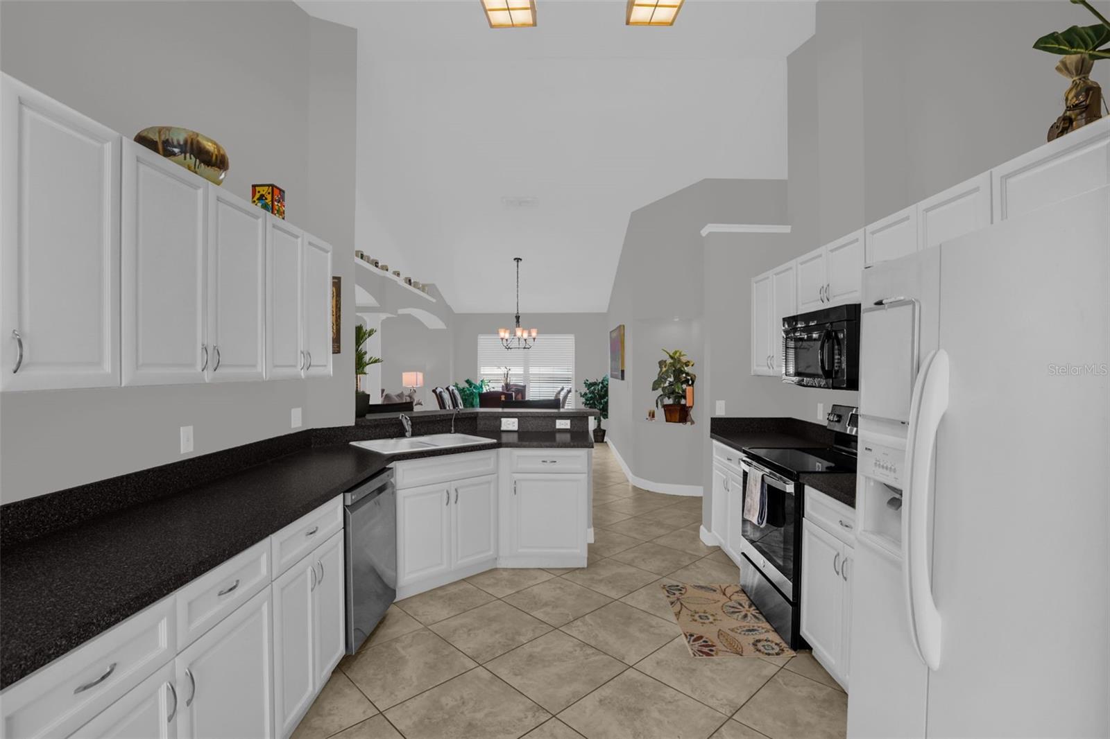 HERITAGE PLACE - Residential