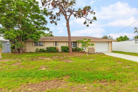 A home in NOKOMIS