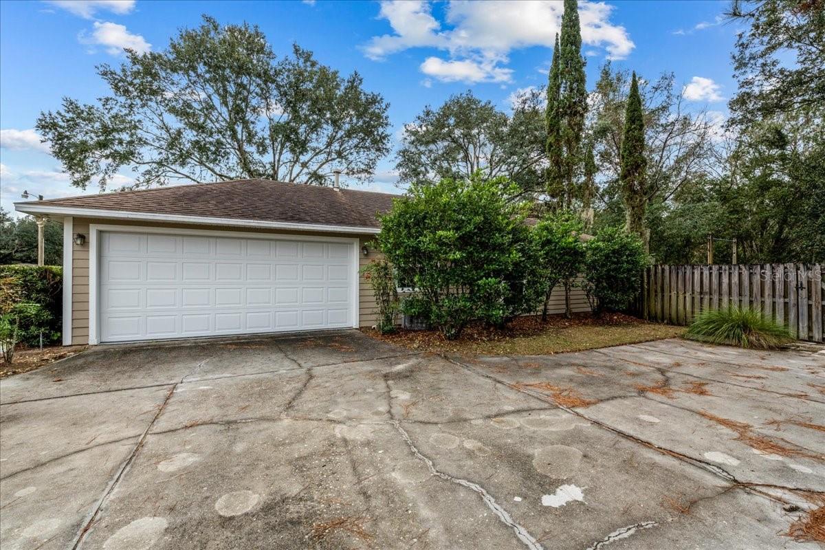 10620 NW 61ST TERRACE