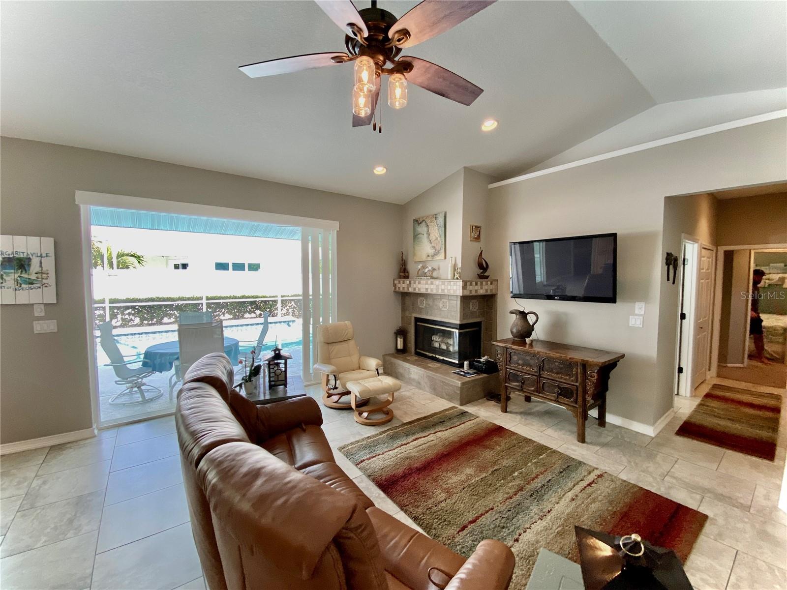 FIDDLERS GREEN - Residential