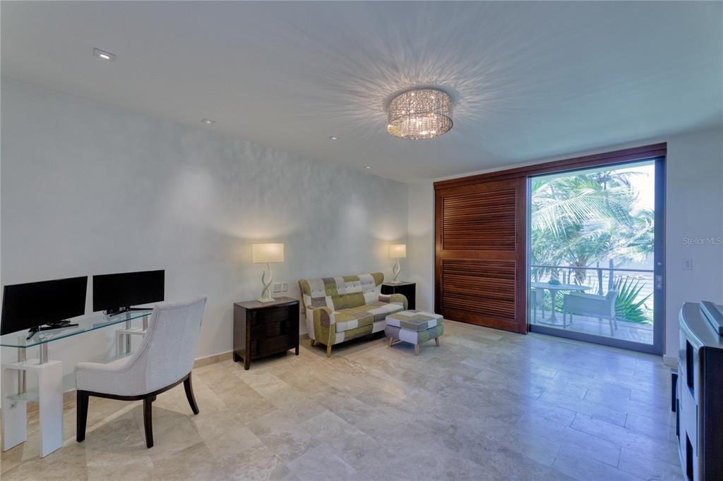 DORADO BEACH - Residential