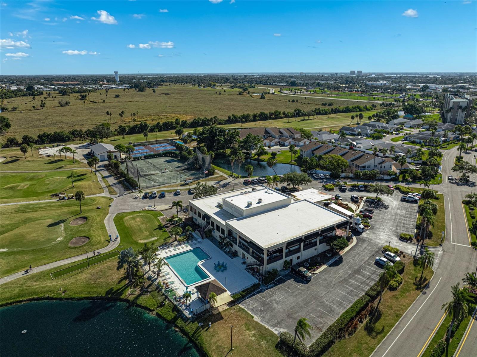 THE TERRA CEIA CLUB - Residential