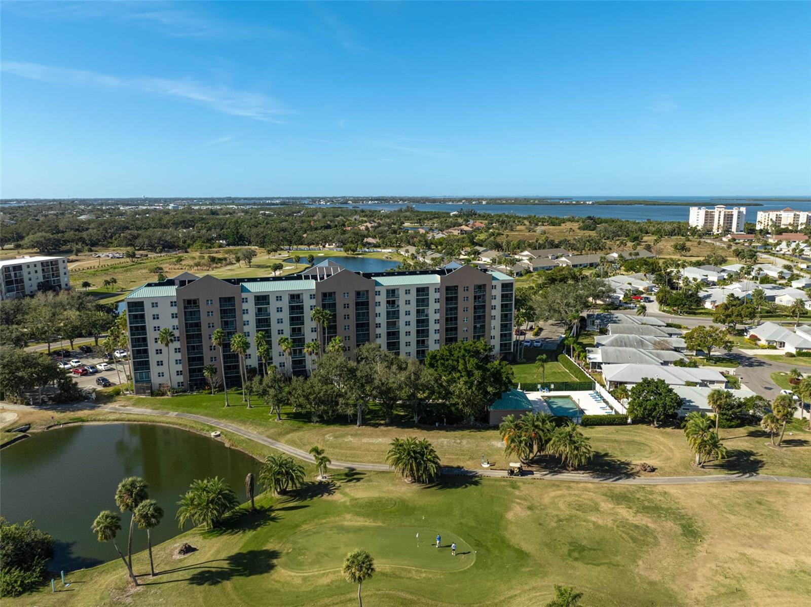 THE TERRA CEIA CLUB - Residential