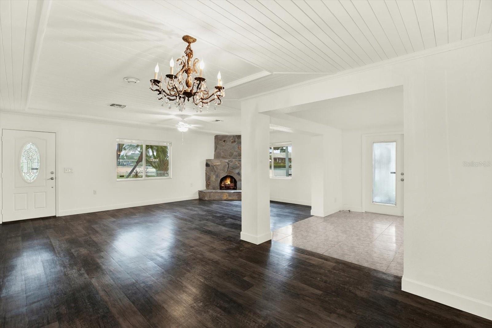 UNPLATTED - Residential