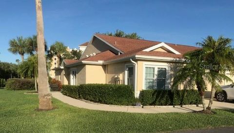 A home in PALMETTO