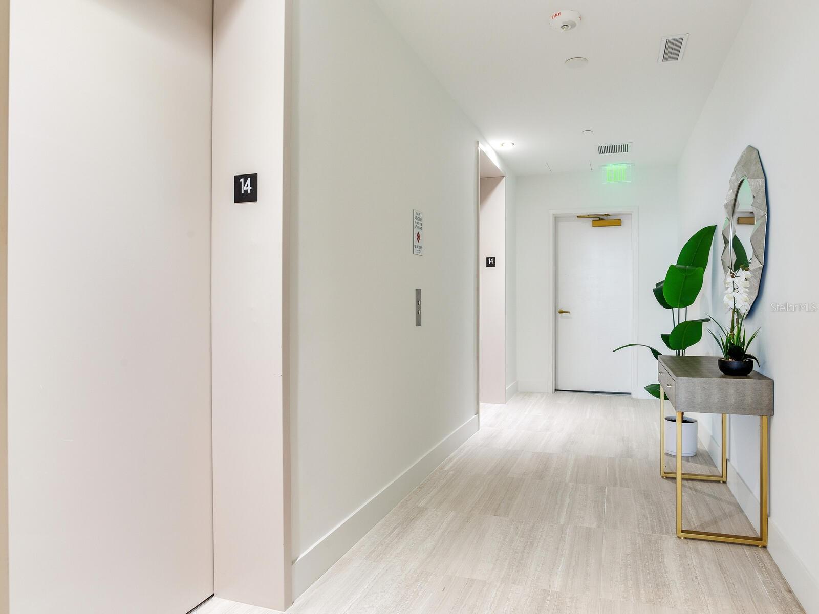 BAYSHORE YSSABELLA CONDOMINIUM - Residential