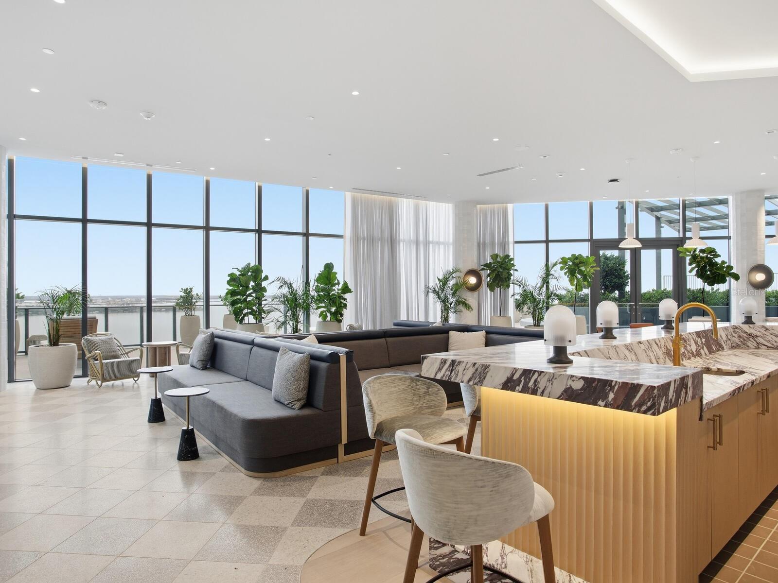 BAYSHORE YSSABELLA CONDOMINIUM - Residential