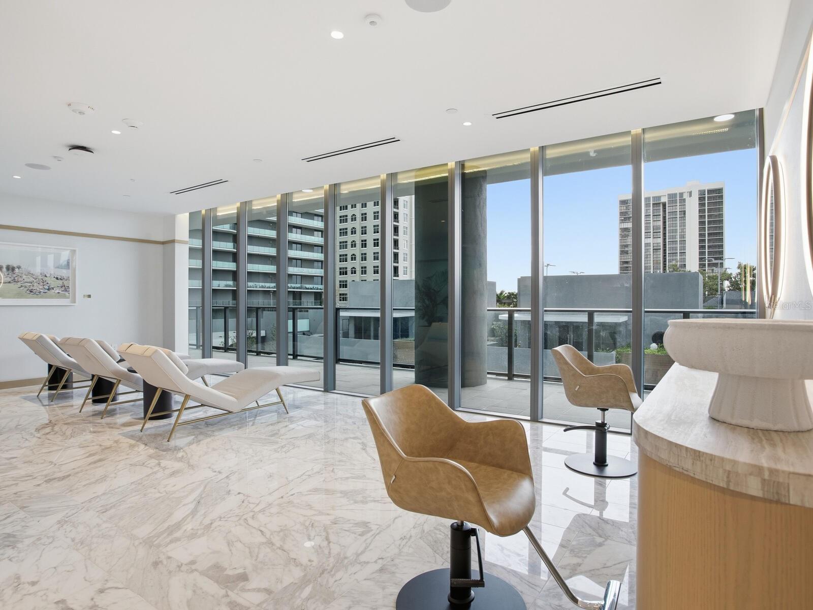 BAYSHORE YSSABELLA CONDOMINIUM - Residential