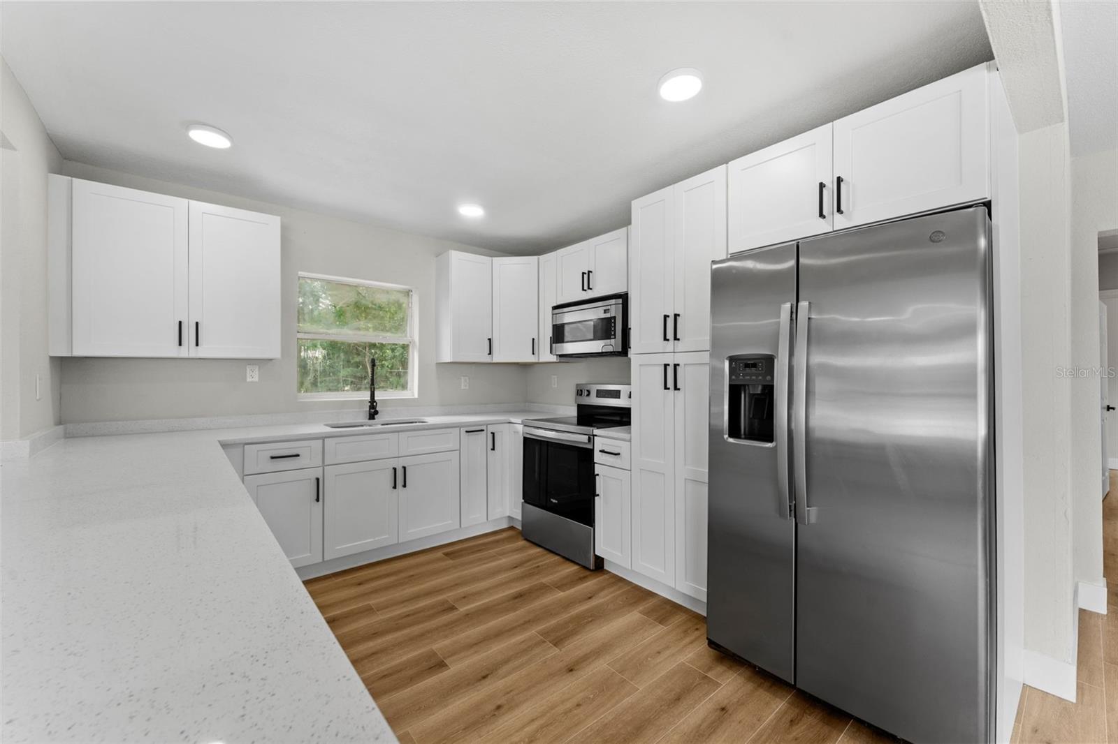 BEL-AIR SANFORD - Residential Lease