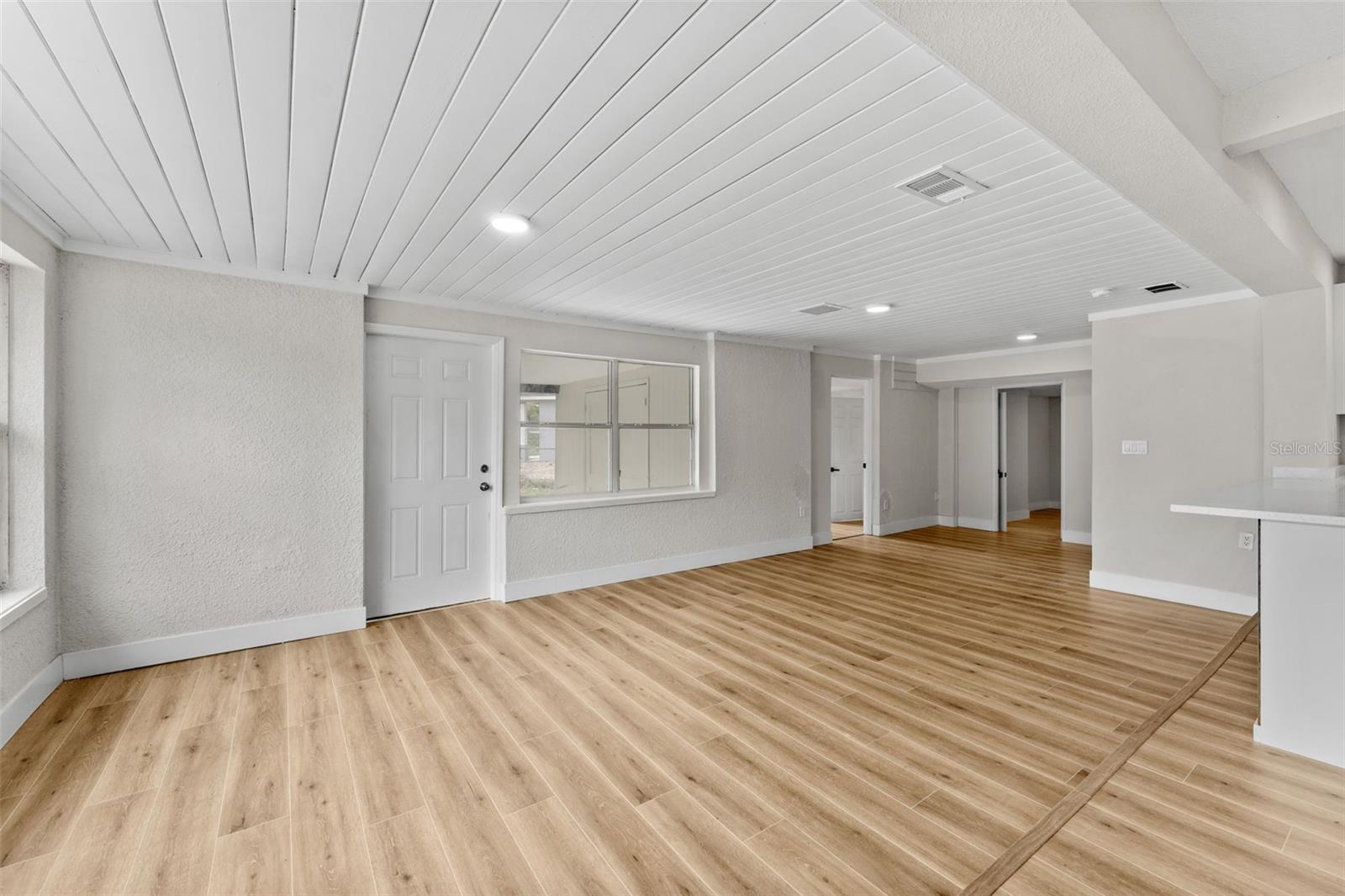 BEL-AIR SANFORD - Residential Lease