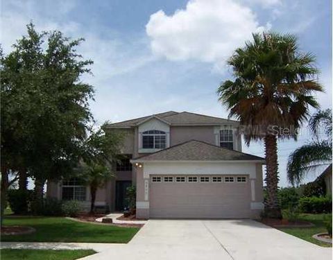 A home in ELLENTON