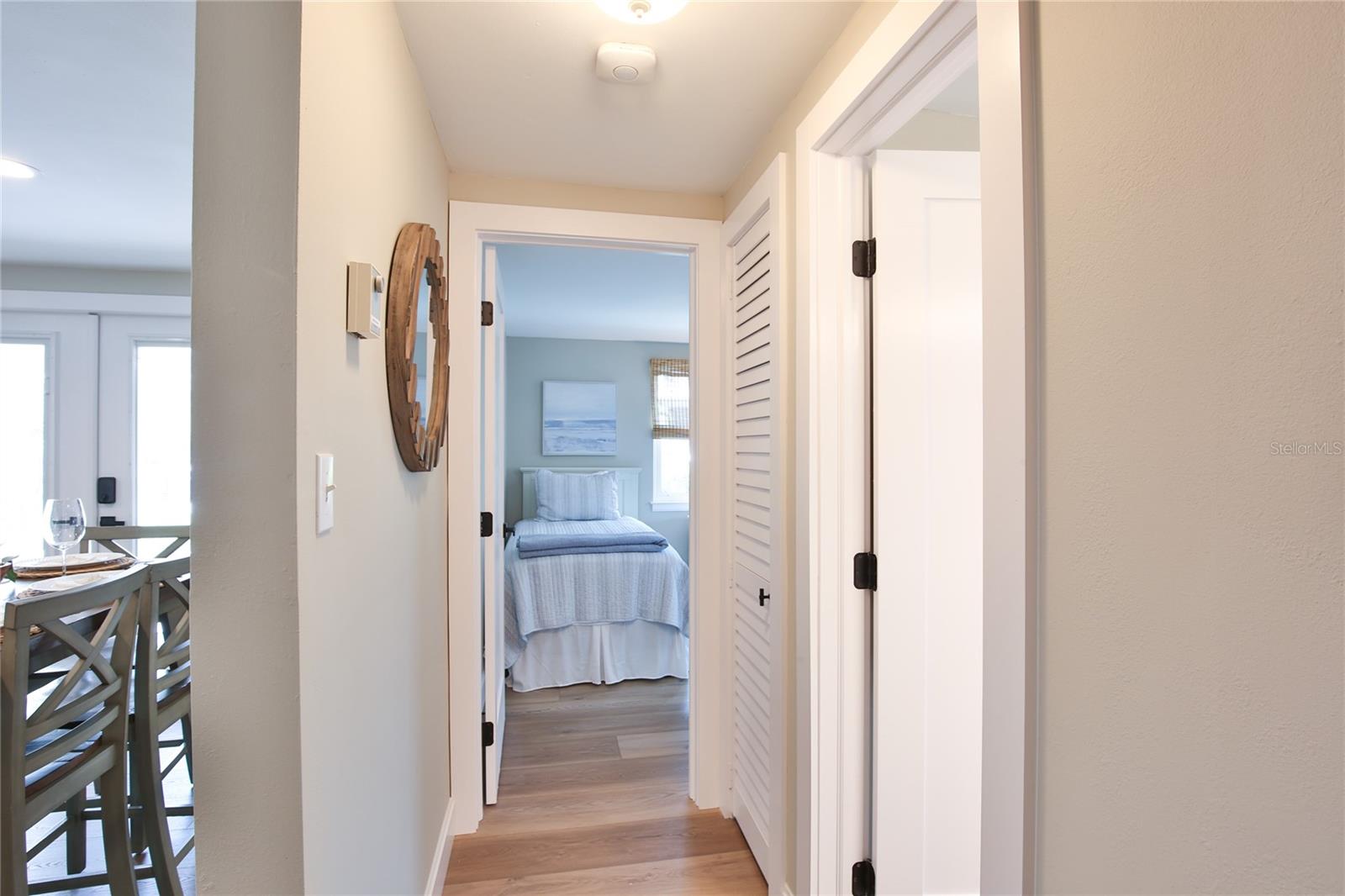 SARASOTA BEACH - Residential Lease