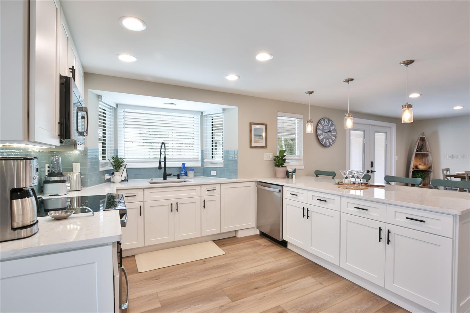 SARASOTA BEACH - Residential Lease