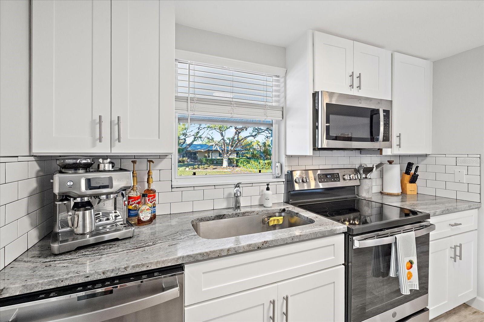 SOUTH GATE - Residential