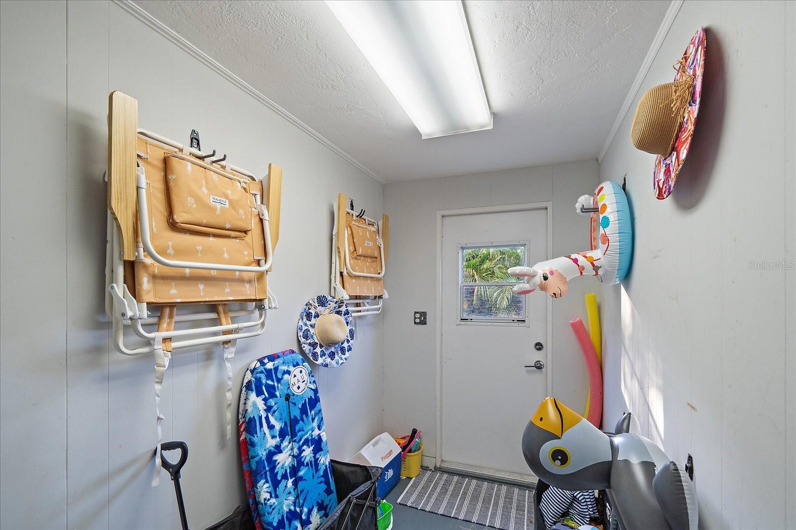 SOUTH GATE - Residential