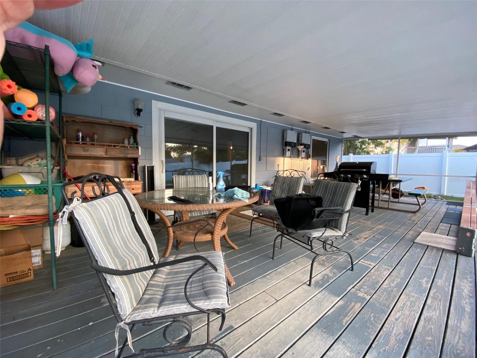 SPRING OAKS - Residential