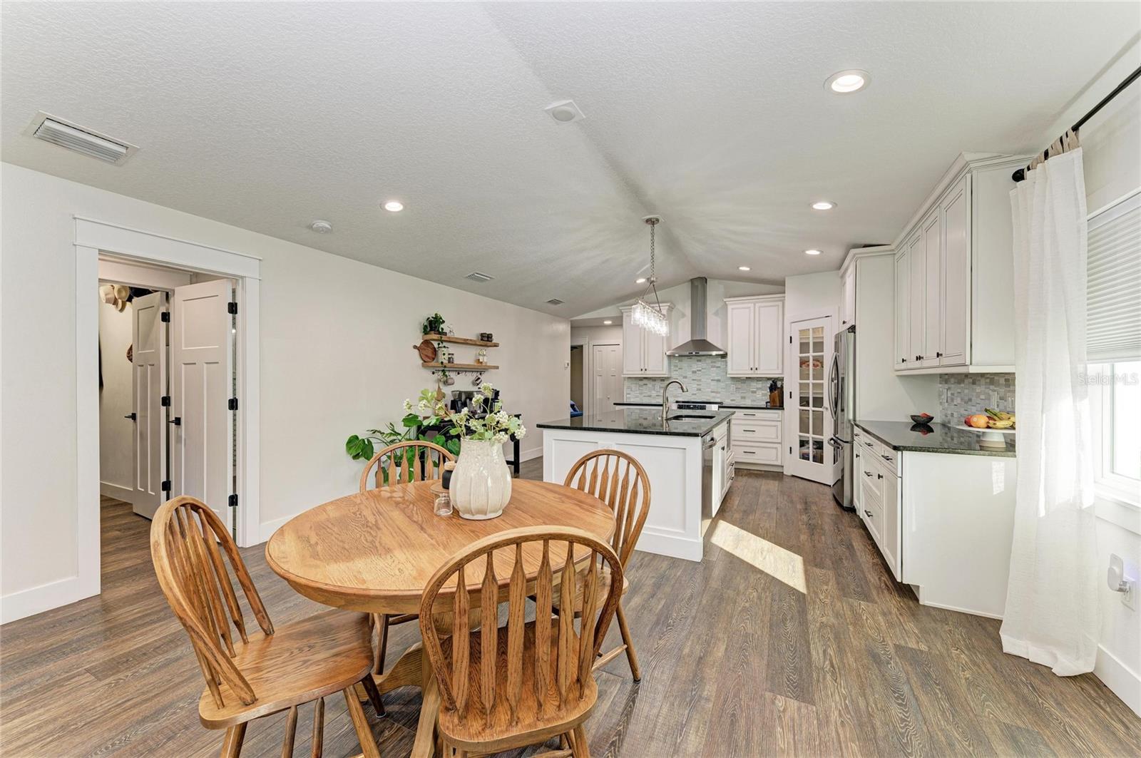 SUB LOT3&4 B2 PARRISH AD TO TOWNSHIP PALMETTO - Residential