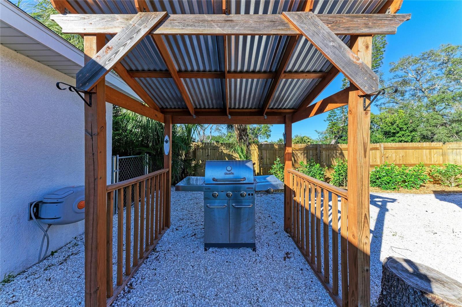 SUB LOT3&4 B2 PARRISH AD TO TOWNSHIP PALMETTO - Residential