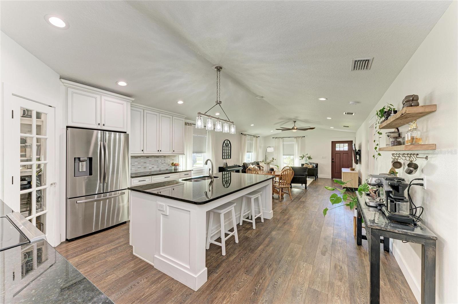 SUB LOT3&4 B2 PARRISH AD TO TOWNSHIP PALMETTO - Residential