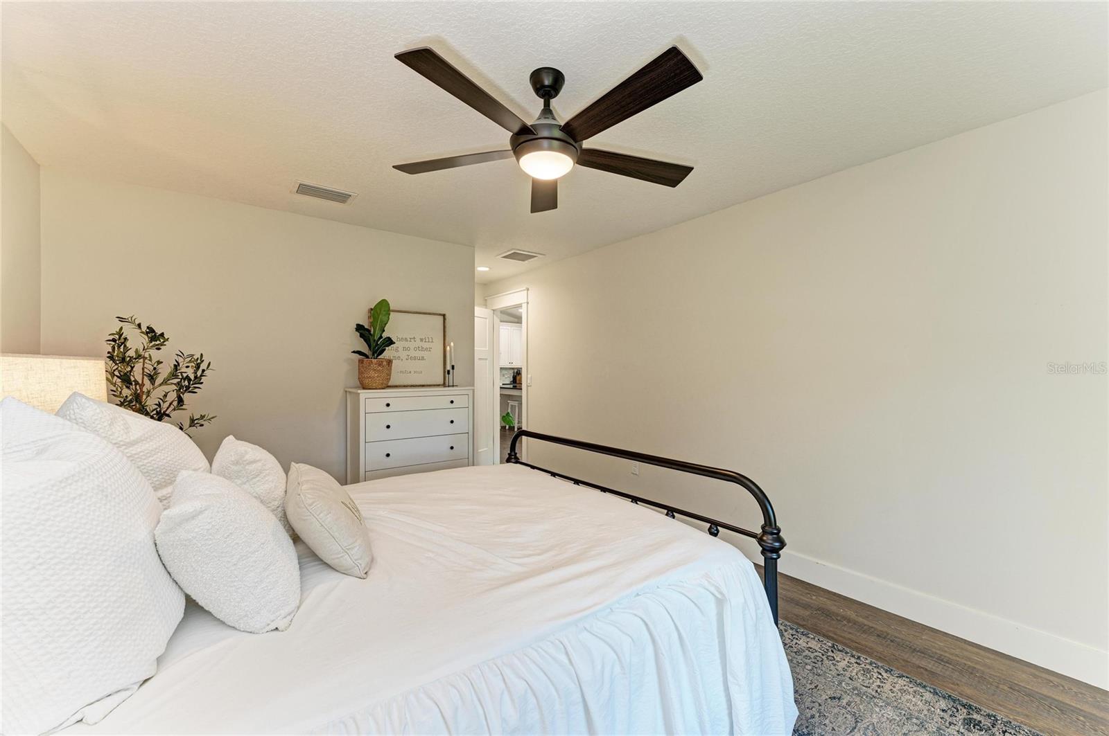 SUB LOT3&4 B2 PARRISH AD TO TOWNSHIP PALMETTO - Residential