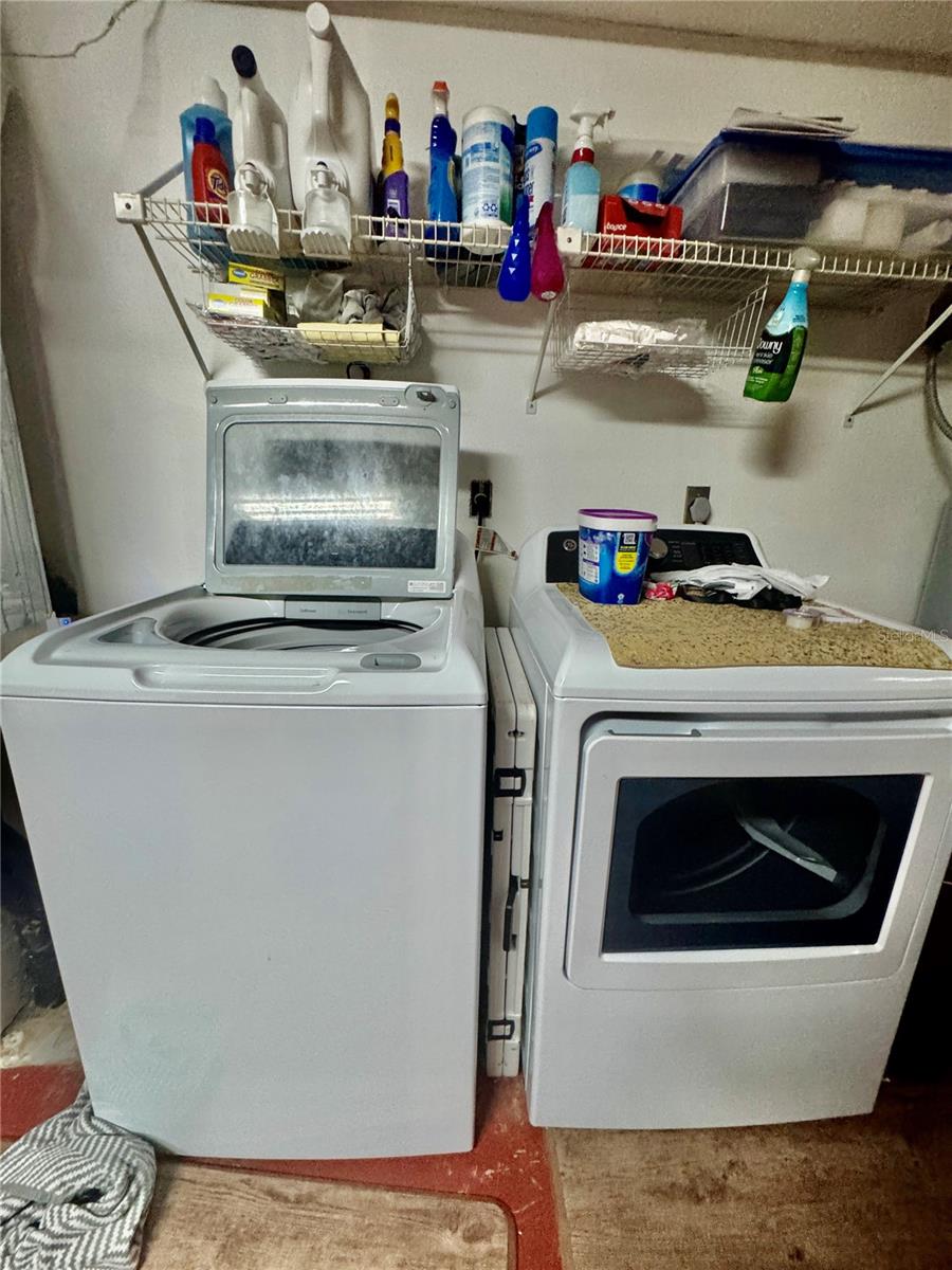 ARBOR OAKS PH 1 - Residential Lease