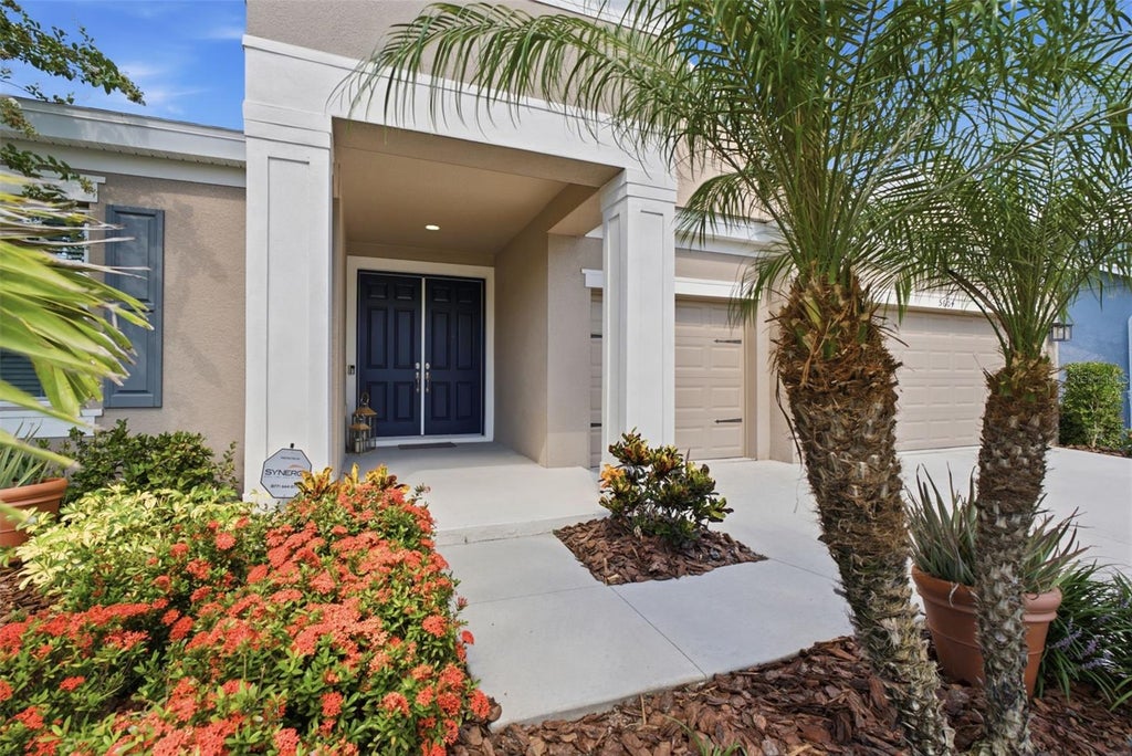Photo of 5604 Wayfarer Avenue, Apollo Beach, FL 33572 (MLS # TB8527555)