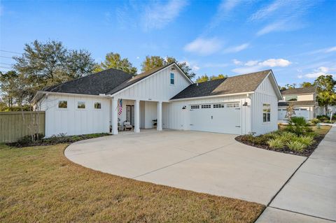 Photo of 1068 SW 120th Drive, Gainesville, FL 32607 (MLS # GC536392)